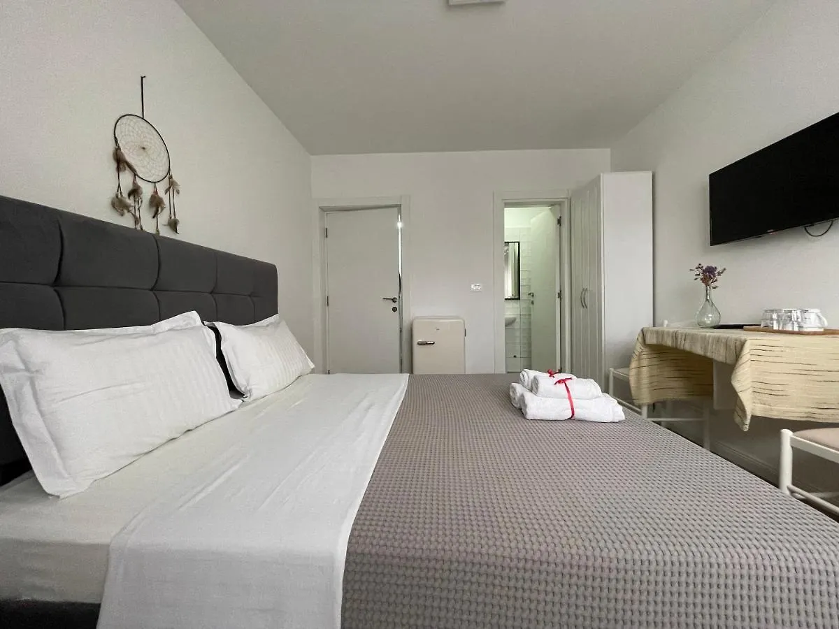 Central Studio Apartments Tirana